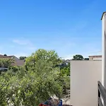 Apartmán 1 Bedroom Stunning In