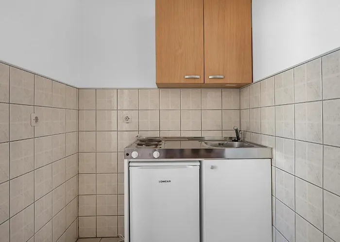 1 Bedroom Cozy In Appartement Betina (Sibenik-Knin)